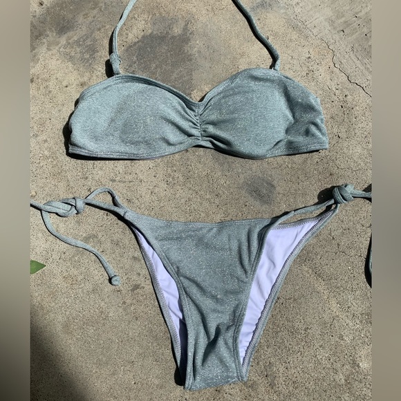 Shimmer silver bandeau bikini new - Picture 3 of 4